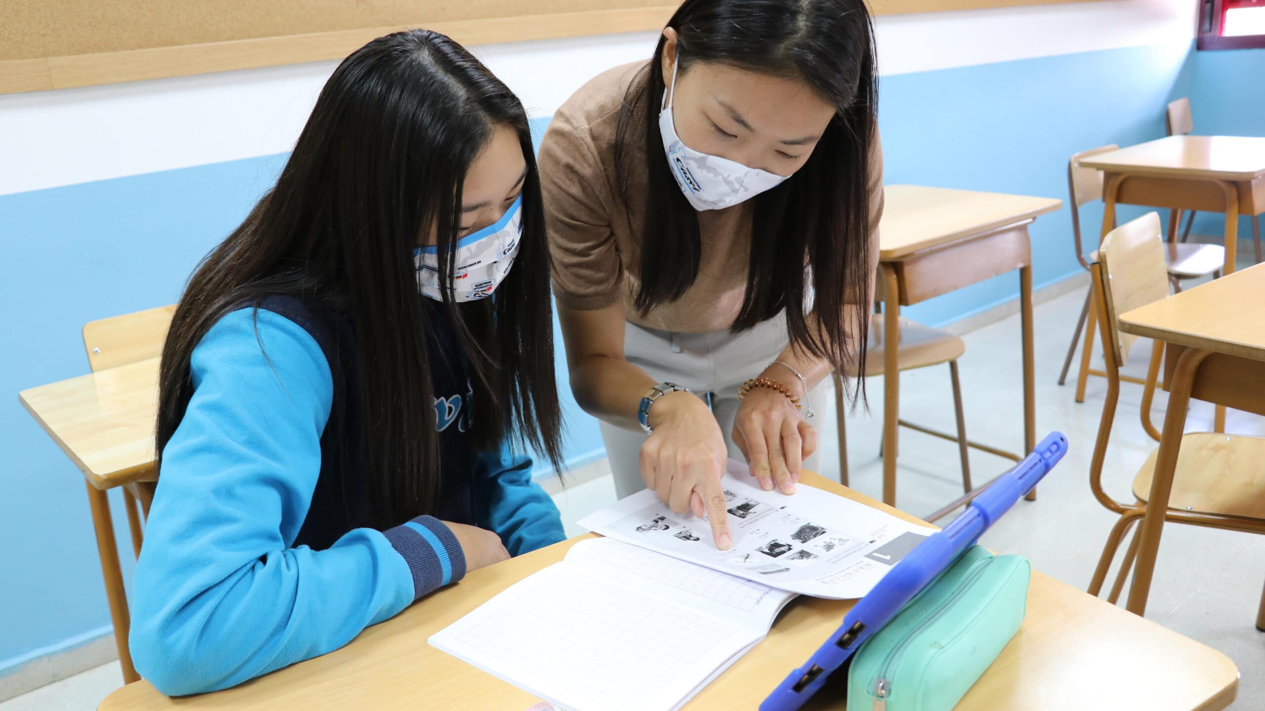 Clases de español para alumnos del Colegio Privado Internacional Eurocolegio Casvi